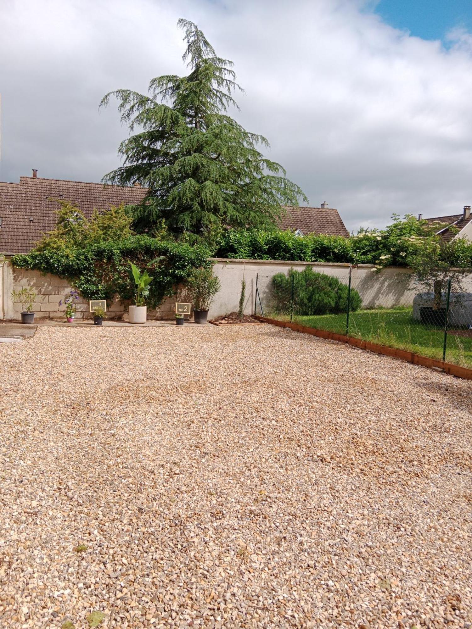 Le Clos Des Feugrais - Calme & Confort Saint-Aubin-lès-Elbeuf Exterior foto
